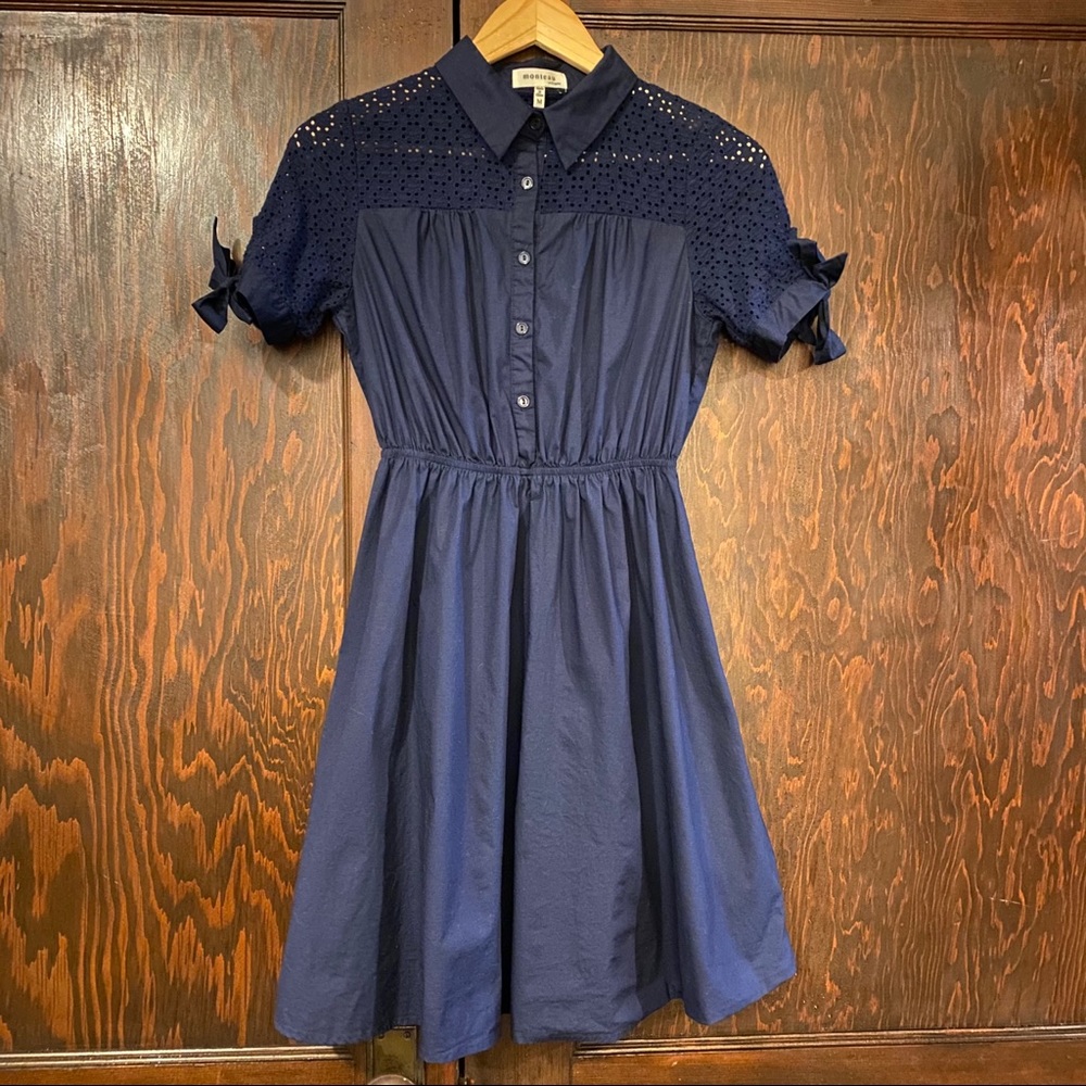 Super cute eyelet detail navy half button dress